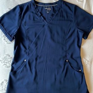 Beyond Scrubs set, size medium. Navy